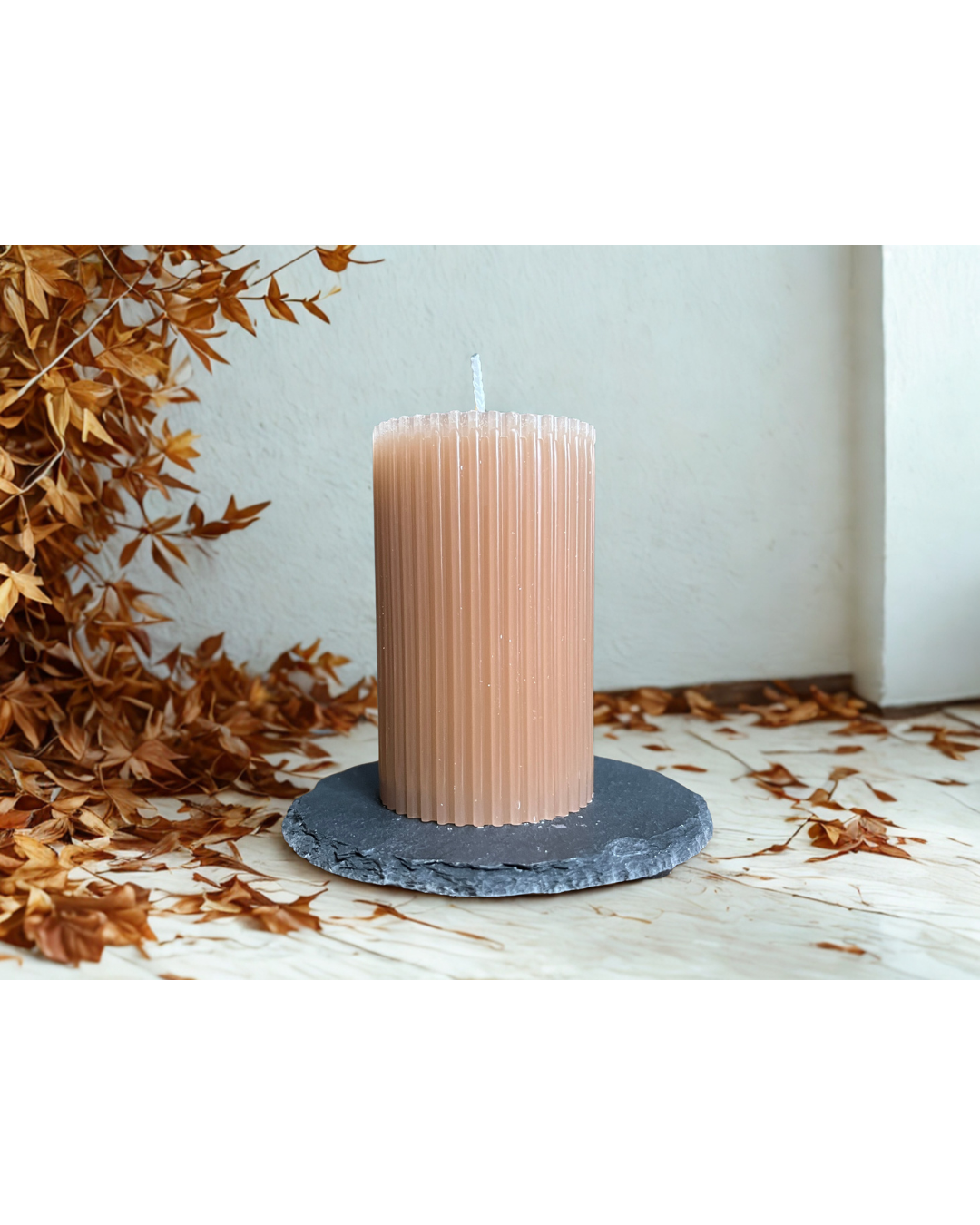 Handmade scented candle in brown in Falling Leaves fragrance blend