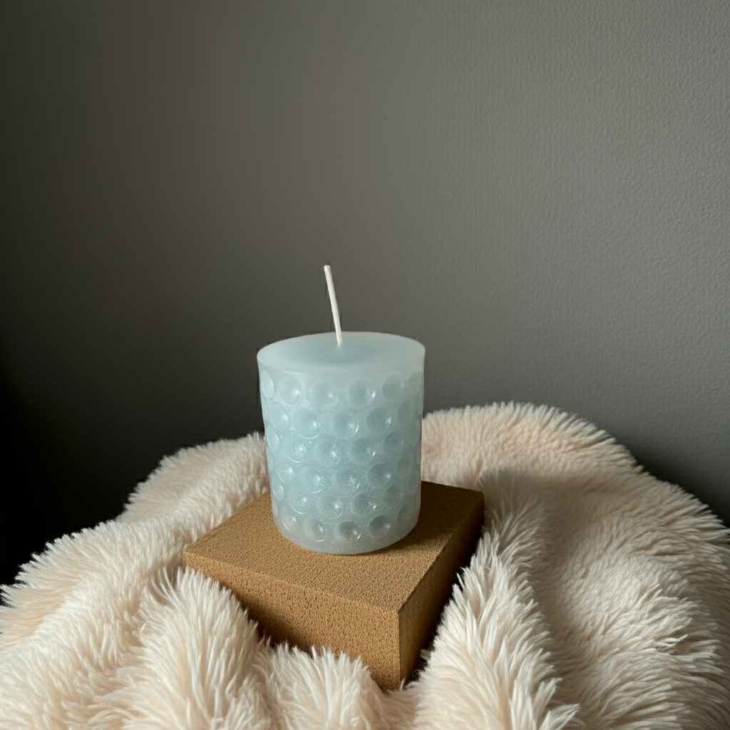 100% naturreine handgemachte Duftkerze Blau mit Lavendel Duft