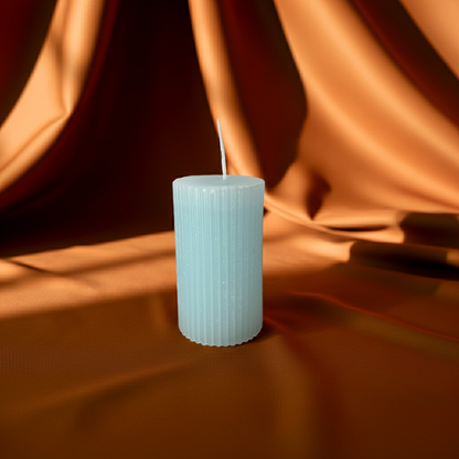 100% přírodní ručně vyrobená vonná svíčka kulatá s vůní levandule